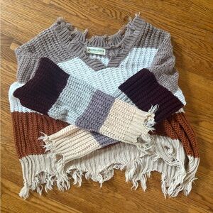 Colorblock Frayed Hem Sweater